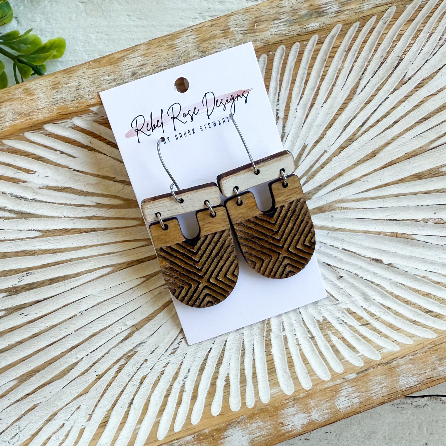 Upside Down Arch Earrings - Reverse Chevron